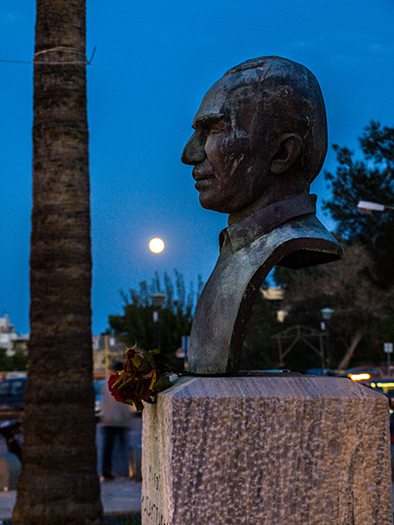 Νίκος Καζαντζάκης