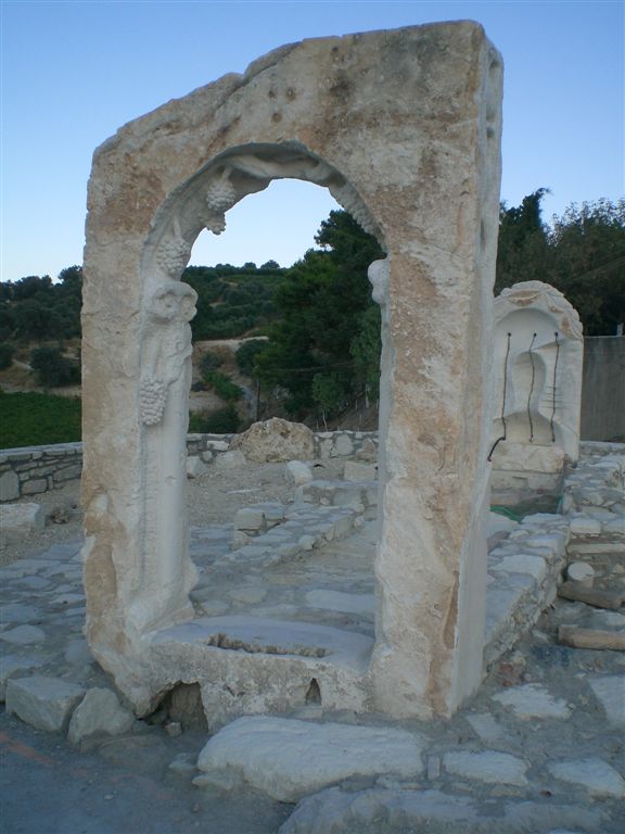 ΕΡΓΟ ΜΑΝΩΛΗ ΧΑΡΚΟΥΤΣΗ